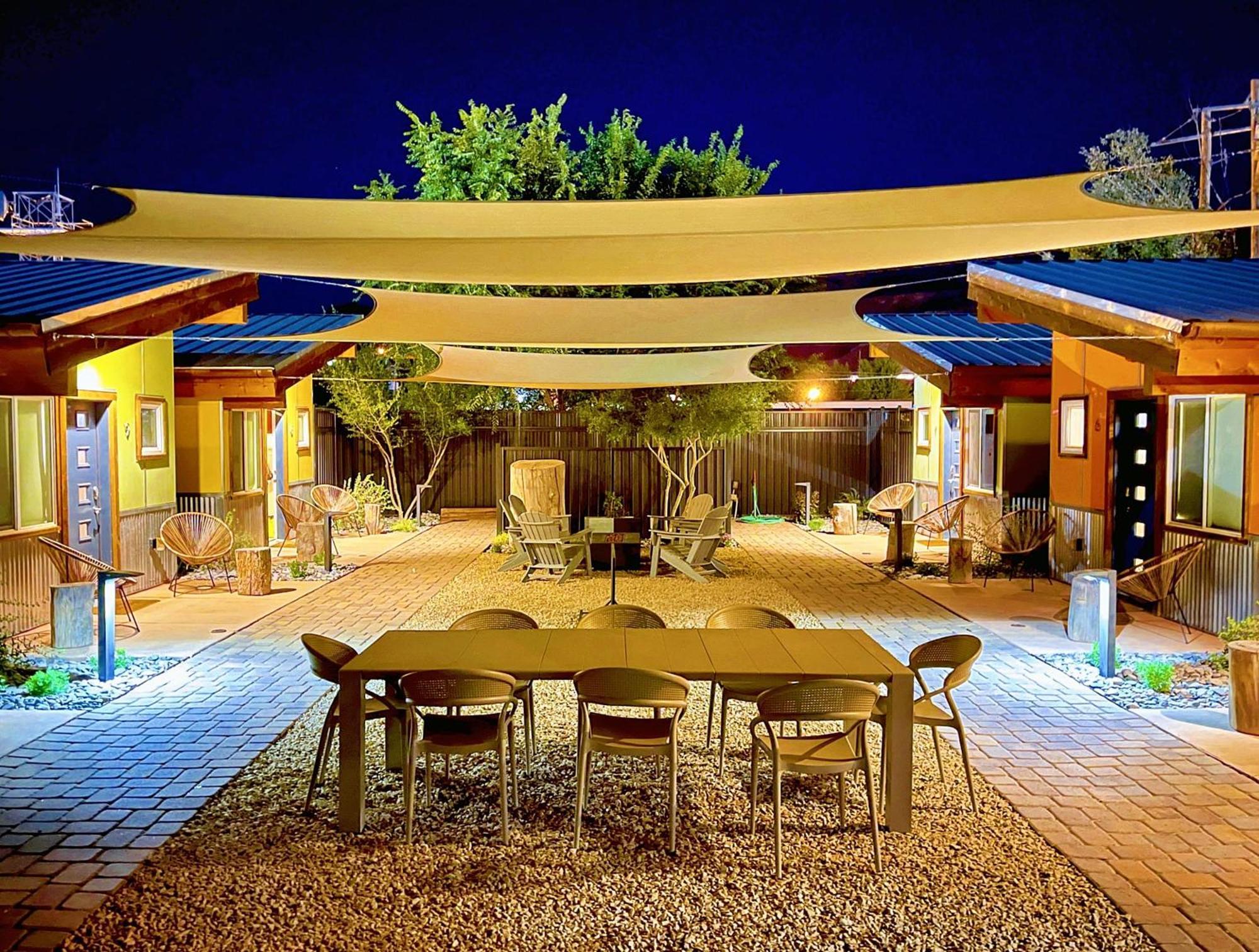 Downtown Kokopelli West 4 - Newly Remodeled Stylish Studio موآب المظهر الخارجي الصورة