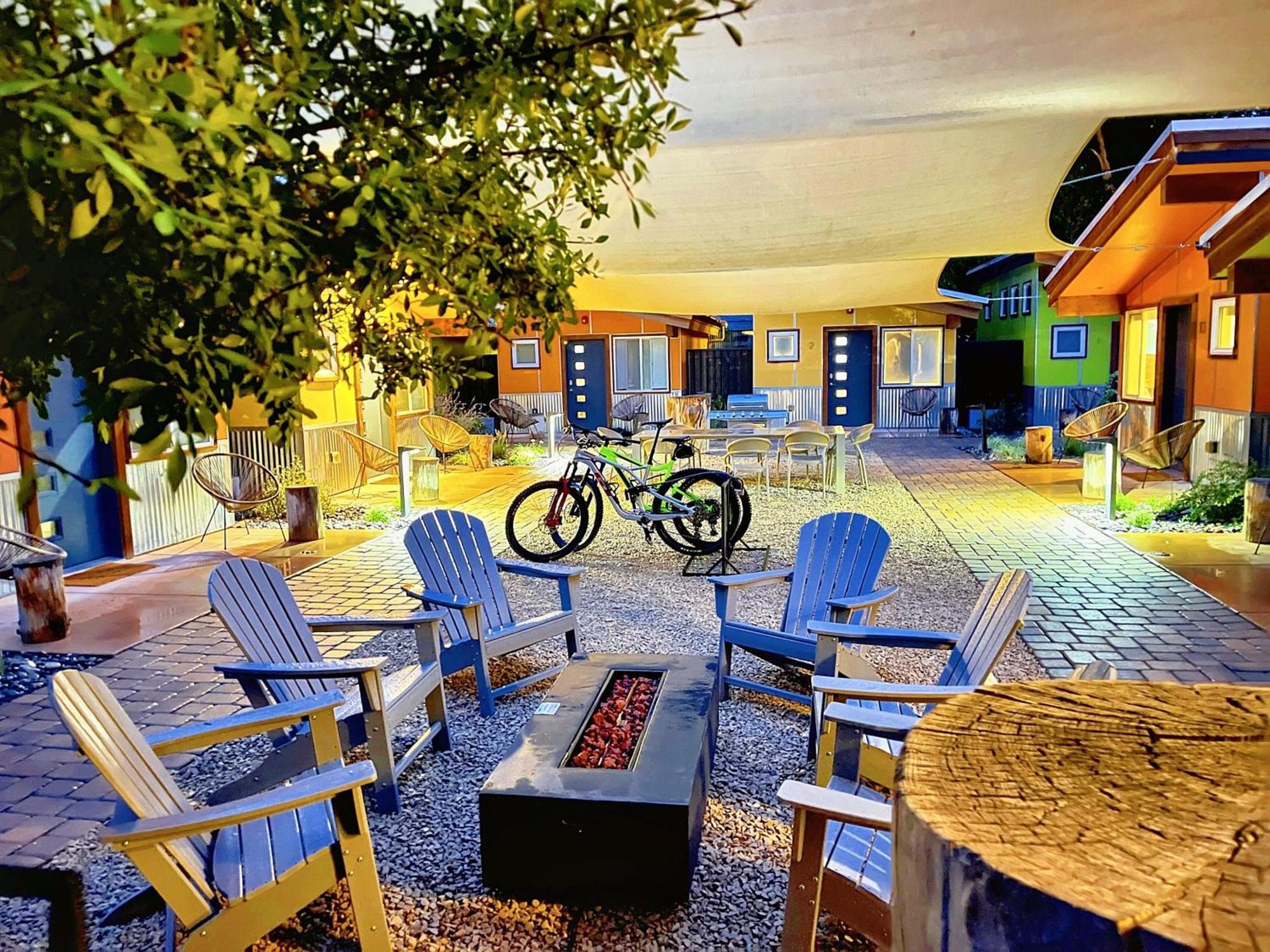 Downtown Kokopelli West 4 - Newly Remodeled Stylish Studio موآب المظهر الخارجي الصورة
